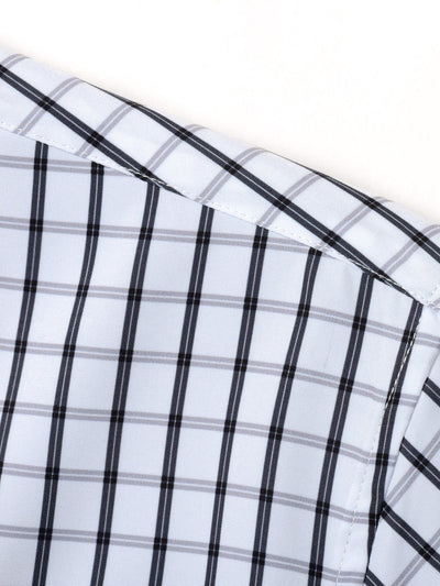 Nelson | Long-sleeved plaid button-down shirt & slim-fit skinny leg pants
