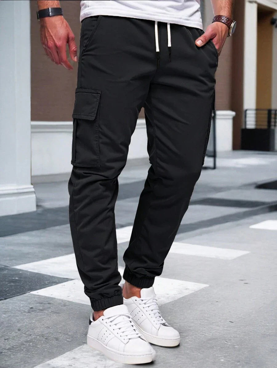 Federico | LIGHTWEIGHT CARGO JOGGERS WITH POCKETS