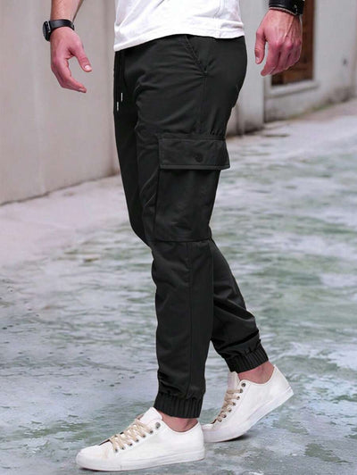 Federico | LIGHTWEIGHT CARGO JOGGERS WITH POCKETS