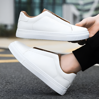Hugh | Comfortable Sneakers