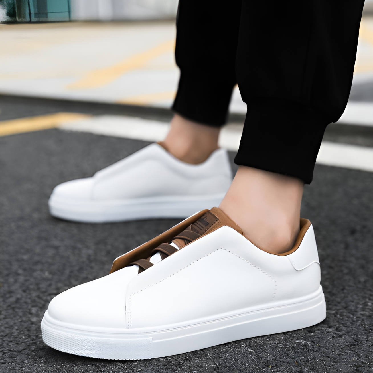 Hugh | Comfortable Sneakers